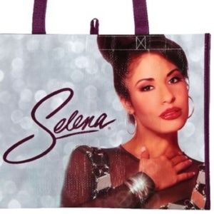Limited-Edition Selena Siempre Shopping Tote Bag